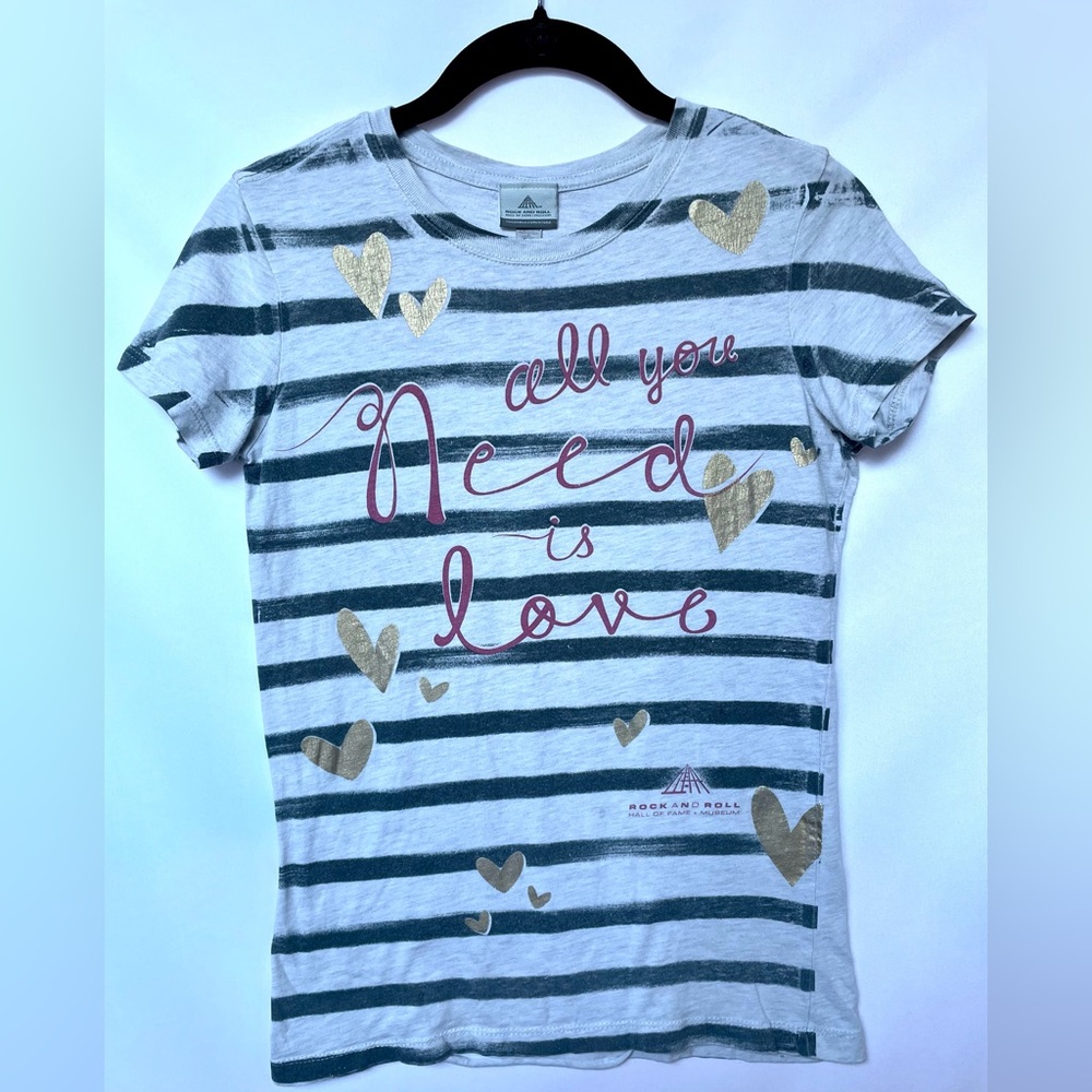 Girls T-shirt